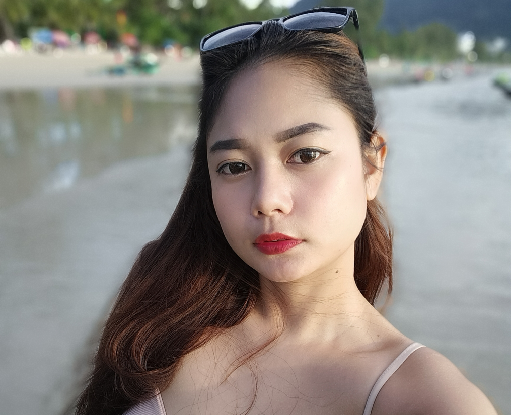 Adult Vacation For Men In Thailand With Sexy Travel Companion And Tour